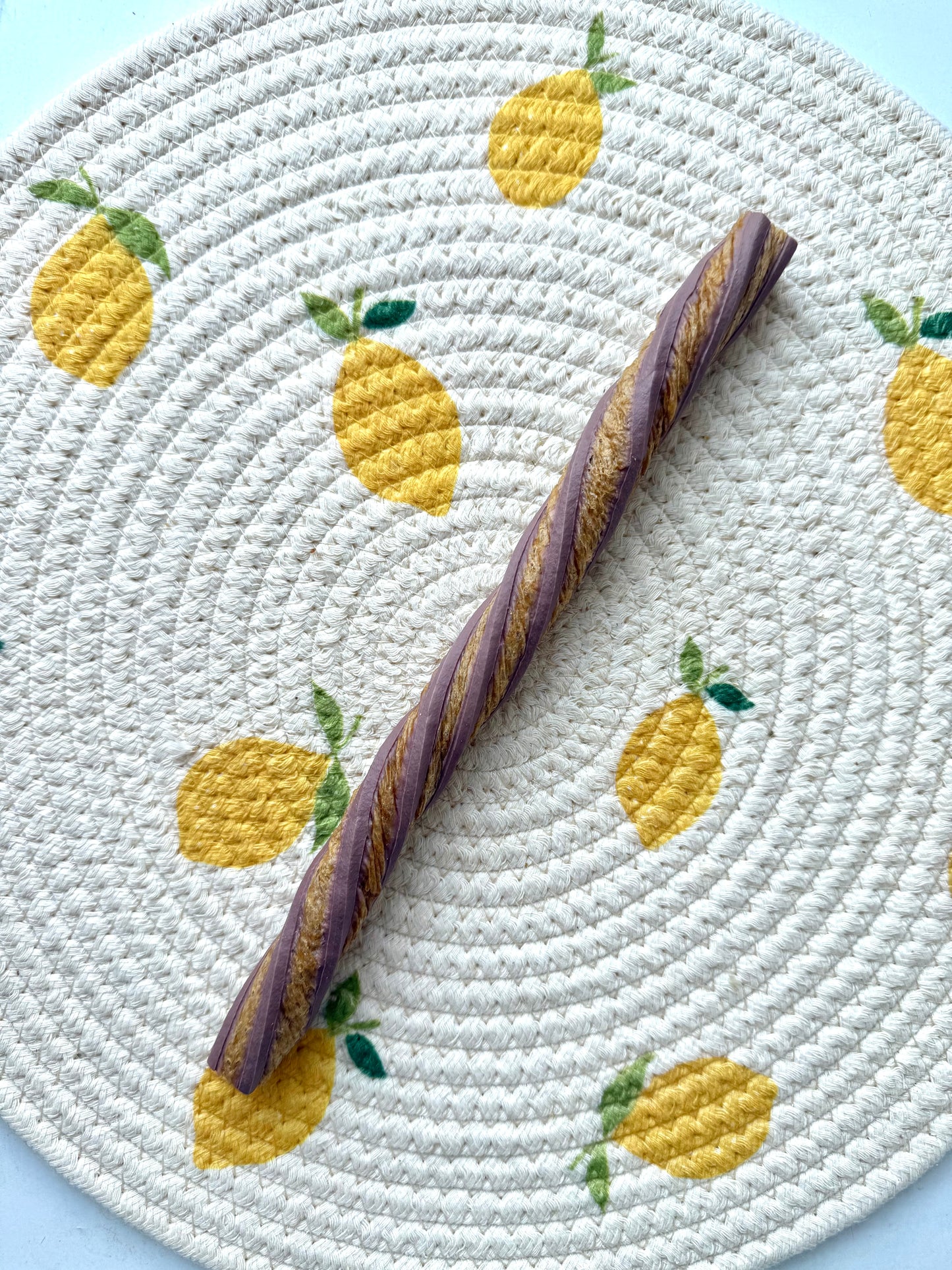 Duck & sweet potato puffed twist