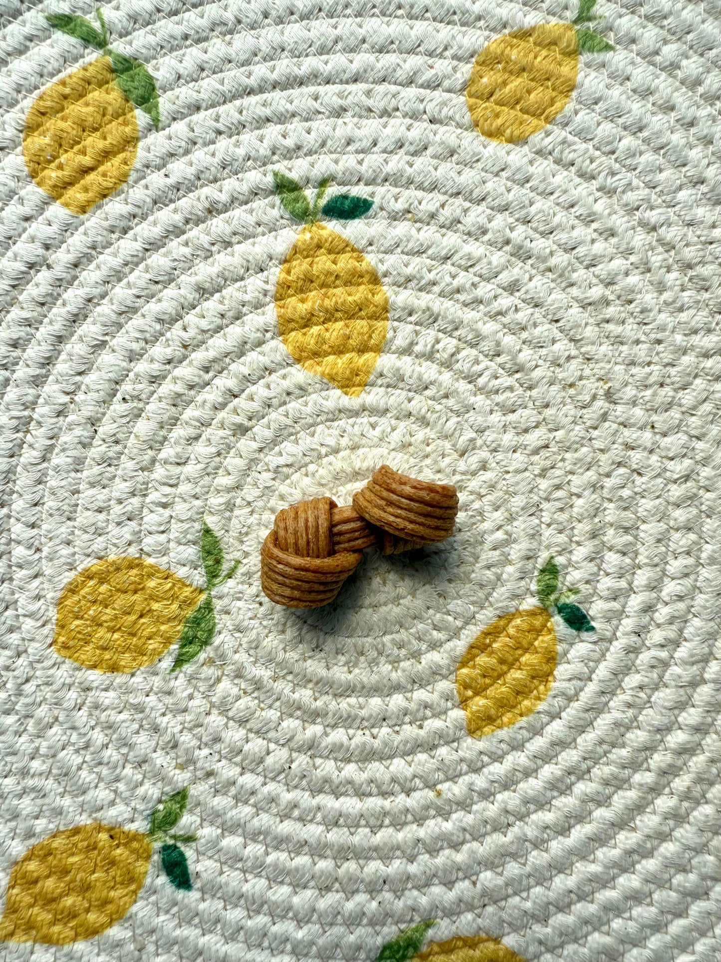 Chicken & carrot knot